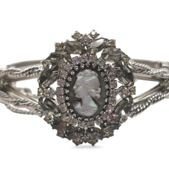 Vintage Hobe Cameo Bracelet Smoky Clear Rhinestones